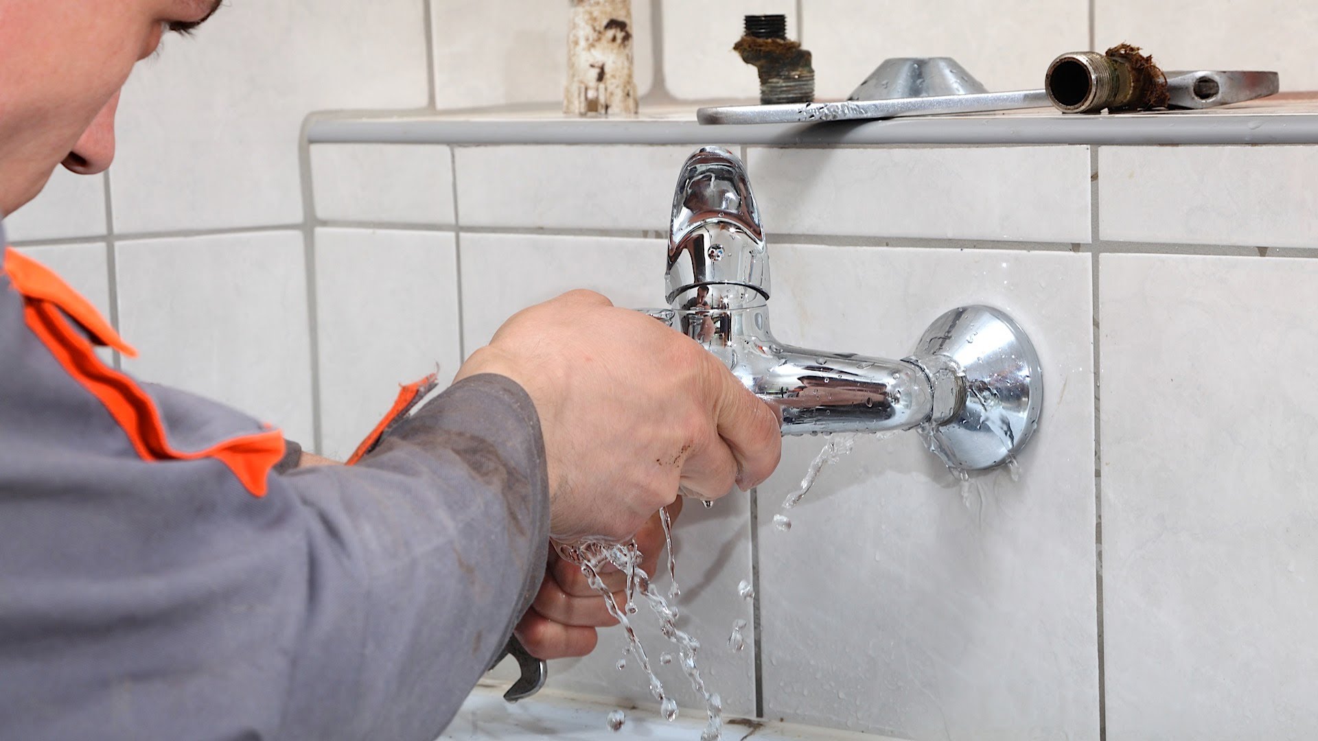 شركة معالجة تسربات المياه بالدمام